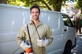 Best Commercial Pest Control  in Laurium, MI